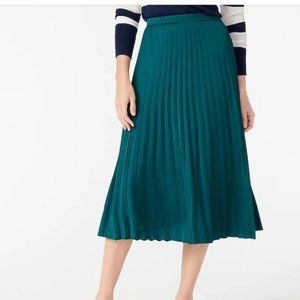 NWT J CREW PLEATED SKIRT SIZE 4